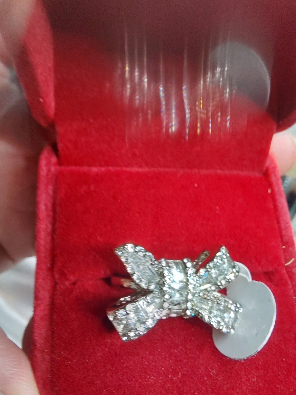 Silver Bow Rinestone Statement Ring - Picture 5 of 6